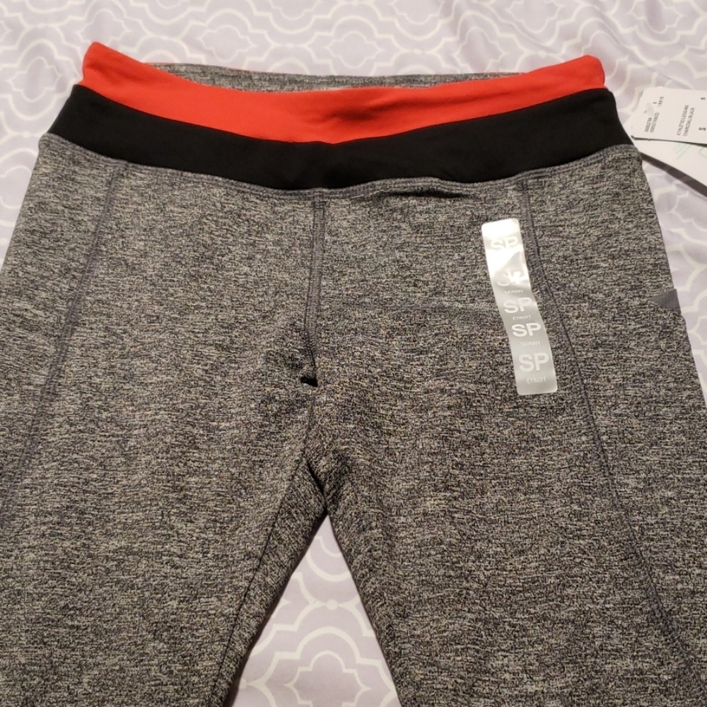 Forever 21 yoga leggings